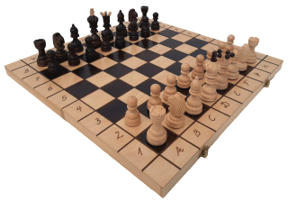 Drevené šachy 44 x 44 cm
